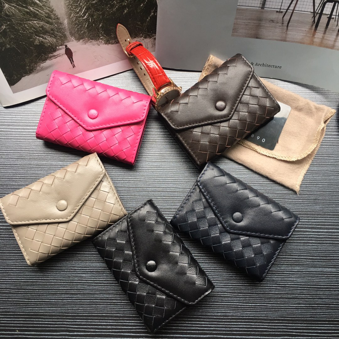 個性的なデザ 人気ブランドボッテガヴェネタ Bottega Veneta 実物の写真 N品スーパーコピー代引き対応国内発送後払い安全必ず届く優良サイト
